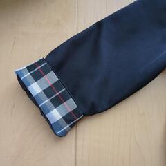 しげる幼稚園のブレザーとズボン2点セットの画像