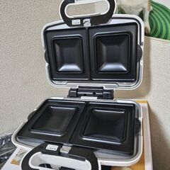 新品Vitantonio VWH－200ワッフルホットサンドメーカー2種プレートの画像