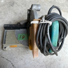 大工工具　電動ノコギリ