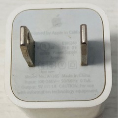 Apple 充電器ACアダプタ純正の画像