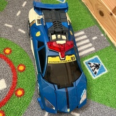 トミカハイパーブルーポリス スーパーソニックランナー