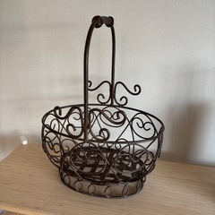 アイアンバスケット　フランスアンティークインテリアシャビーの画像