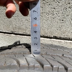 取引中！ヨコハマタイヤ　225/55R18 4本の画像