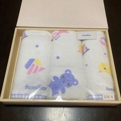 【新品未使用】familiar ファミリア　タオルセット　フェイ...