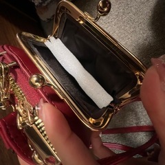スマホショルダー財布付きの画像