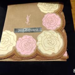 イブサンローラーハンカチ未使用品