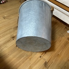 トタンバケツの画像