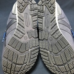 【美品】女性用スニーカー　　結ばない靴紐の画像