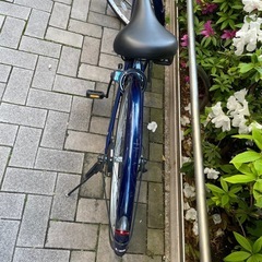 自転車　カゴ付き　変速ギア次　ブルー　青の画像