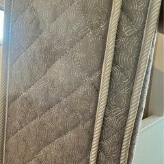 セミダブル　ベッドマットの画像