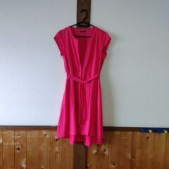 SISLEY ピンク 半袖 ひざ丈ワンピース