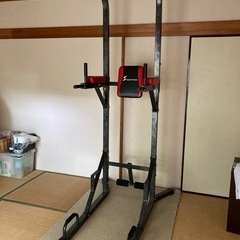 懸垂マシン（ぶら下がり健康器）