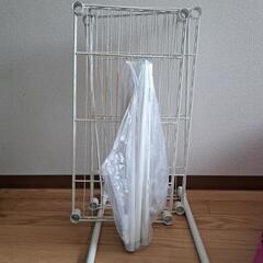 ホワイト　メタル　ラック３段まで組み立て可