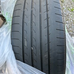 バリ溝 ヨコハマ ブルーアース RV03 225/60R17 2本 アルファード バリ溝 ヨコハマ ブルーアース RV03 225/60R17 2本 アルファード バリ