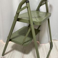 折りたためる踏み台　グリーン　の画像