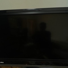 SHARP AQUOS 32型　フルハイビジョンテレビ LC-32DS5
　