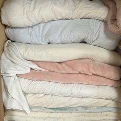 大量の布団