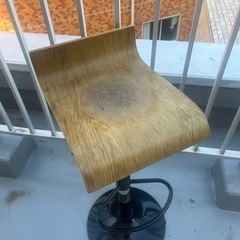 カンターチェア