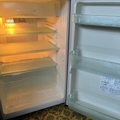 差し上げます 
SHARP 冷蔵庫の画像