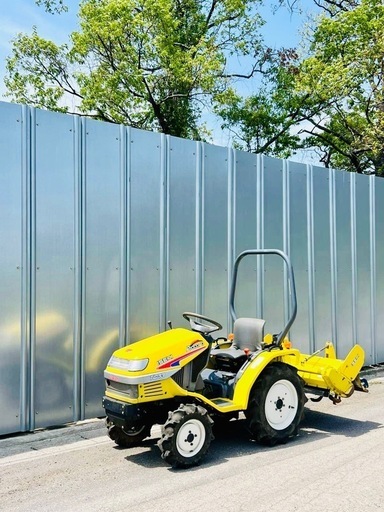 イセキ トラクター TC13 13馬力 218時間 作業幅 1090mm 四駆 4WD 自動