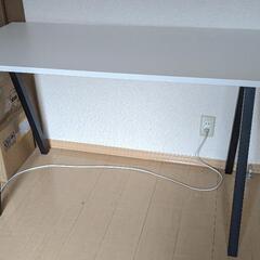 IKEA TROTTEN パソコンデスク