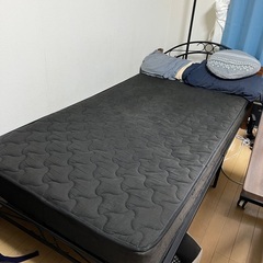 シングルベッド