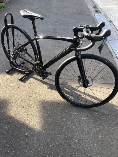 トレック　
ロードバイク　ドマーネ AL4 