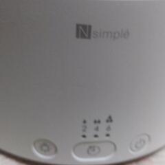 N simple ・加湿器・ ホワイト・アロマテラピー・美顔器の画像