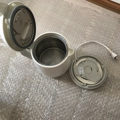 【横浜市根岸　取りに来られる方限定】電気ケトルの画像