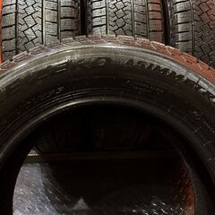 【走行短め】PIRELLI ICE ZERO ASIMMETRICO 215/60R16 16インチ スタッドレス 4本 22年製 ヴェゼル エスティマ CX-3等　(KTM377)の画像