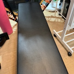 フラットベンチ　筋トレ　シットアップベンチの画像