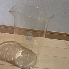 ガラスのビーカー2000