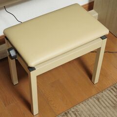 Roland F701 2022年製　電子ピアノの画像