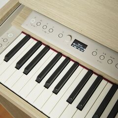 Roland F701 2022年製　電子ピアノの画像