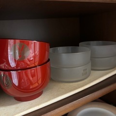 食器の画像