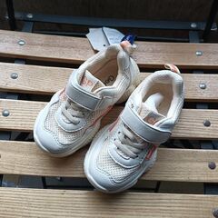 新品 17cm スニーカー ホワイト 子供靴 キッズ 靴 シュー...