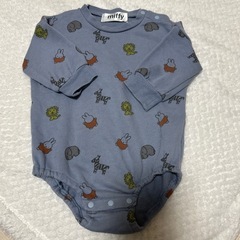70サイズ　ロンパース