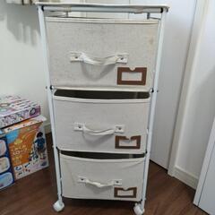 【お譲りします】キャスター付き3段ボックス