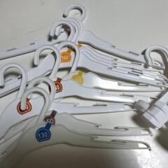 子供用 衣類購入時のハンガー