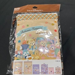 新品未使用　ディズニー　ダッフィー　オータムスリープオーバー　巾着