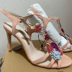 ZARA サンダル　ヒールサンダル　スエードサンダル　ピンク　の画像