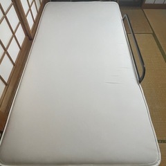シングルベッドの画像