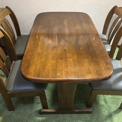 ☆差し上げます☆ダイニングテーブルセット
