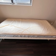 ニトリ　シングルベッドの画像