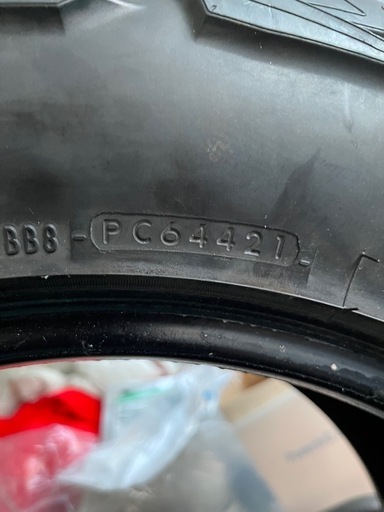 4本セット　バリ溝　 ヨコハマ　ジオランダー　X-AT 285/60r18 YOKOHAMA GEOLANDAR LT285/60R1