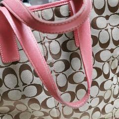 COACHトートバッグ シグネチャー柄の画像