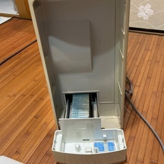 加湿空気清浄機の画像