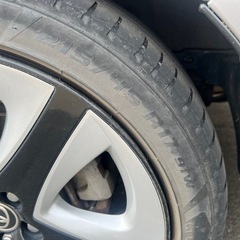 プリウス50 純正　アルミホイール　タイヤの画像