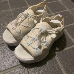 【中古】サイズ20cm 白系サンダル