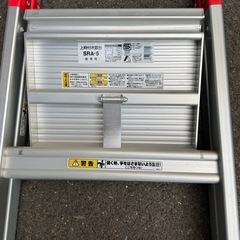 中古、上枠付き踏台の画像